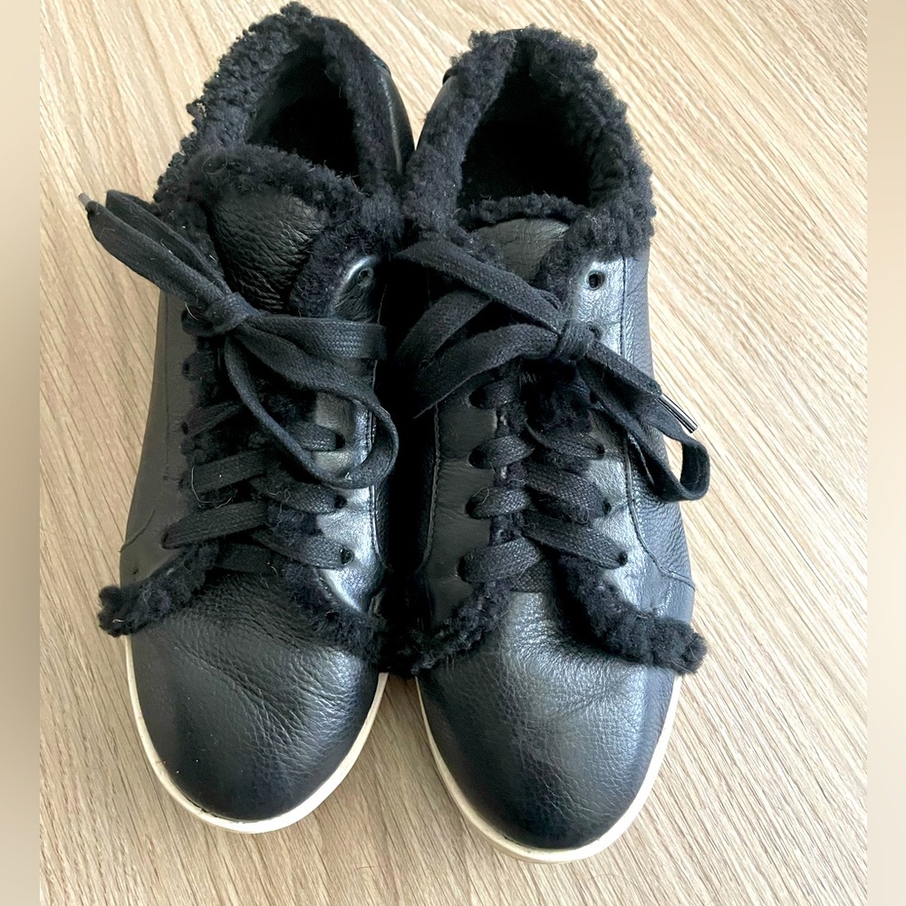 Gentle Souls Haddie Shearling Lined Sneaker, Black, Sz 9.5